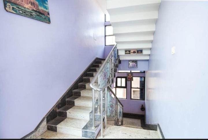 Holiday Rental Rooms Калькутта Экстерьер фото
